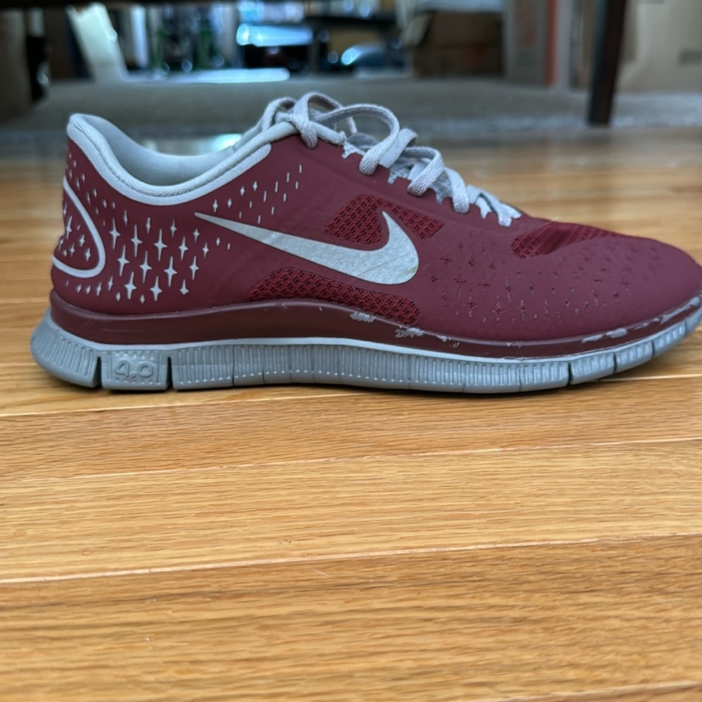 Nike Free Run LIVESTRONG Runners
